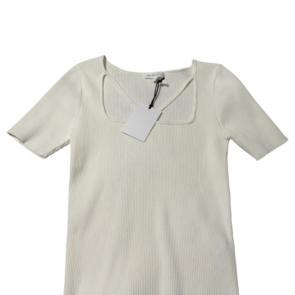 ⚡️Grey Lab Cut-out Short Sleeve Knit Top – Small – NWT - Picture 2 of 4